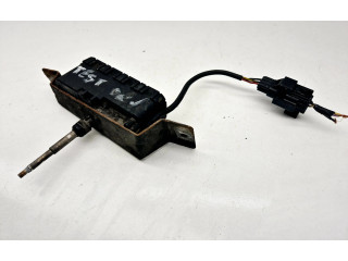 Моторчик стеклоочистителя 8620960, 0390206218    Volvo V70