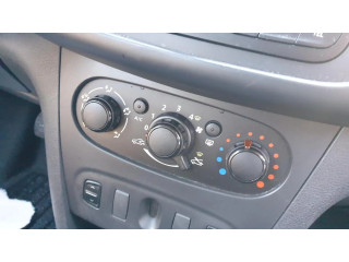 Блок управления климат-контролем    Dacia Logan II