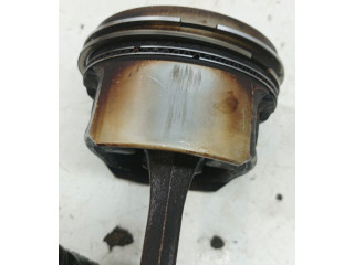 Поршень с шатуном 69L20, 16V Renault Clio II