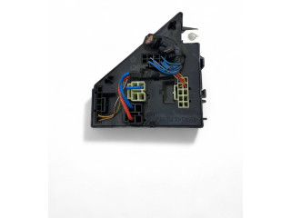 Блок предохранителей 31398002   Volvo XC90    