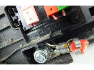 Pojistková skříňka 2115452601 Mercedes-Benz R W251 2006