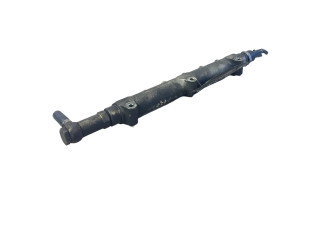 Топливная рампа 8658252, 0445215010   Volvo V70  