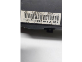 Панель приборов 1100801157, 3U0920841A Skoda Superb B5 (3U)