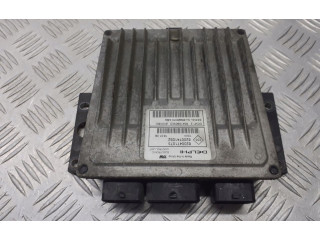 Блок управления двигателем Блок управления 8200471073 Renault Twingo II