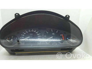 Přístrojová deska BMW 3 E36 1991 110008463107, 8364380