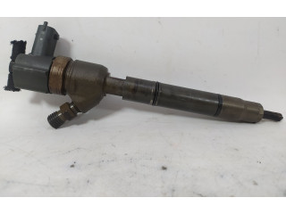 Форсунка 338002A400    Hyundai Getz  D4FA 