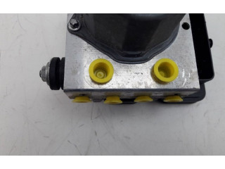 Jednotka ABS Mercedes-Benz GLA W156 2015