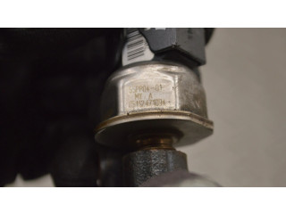 Топливная рампа 4R8Q9C066AD, 05112471094 Jaguar XJ X350 2.7 для двигателя AJD