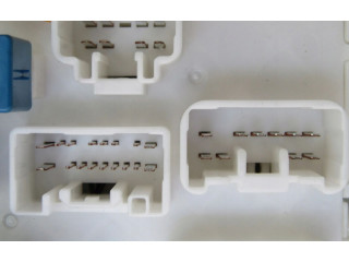 Pojistková skříňka Suzuki SX4 S-Cross 2023