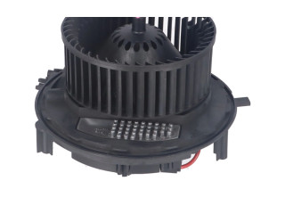 Вентилятор печки    5Q1819021   Audi A3 S3 8V