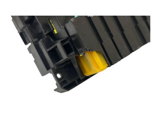 Pojistková skříňka Řídící jednotka BSM 9807028580 Peugeot 3008 I 2010