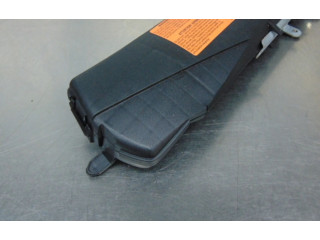 Подушка безопасности в сиденье Volvo V70