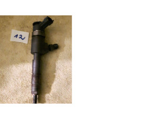 Vstřikovač 0445110739 Peugeot Partner pro naftový motor 1.6