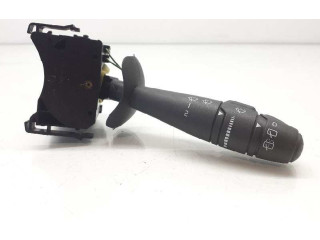 Ручка стеклоочистителей 7701048915, 8201193544 Renault Twingo II