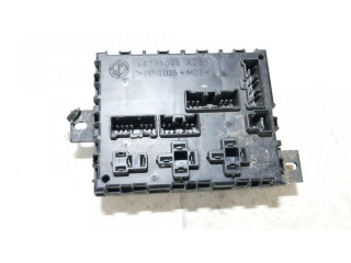 Блок предохранителей 46776086 Lancia Lybra