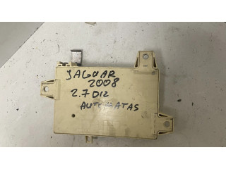 Блок предохранителей 6R8T14A067AA Jaguar S-Type