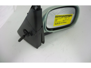 Zpětné zrcátko Nissan Micra C+C 2001