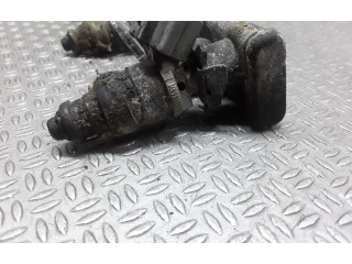 Комплект форсунок MR988977 Mitsubishi Colt