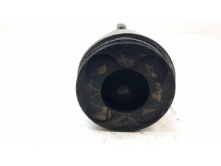 Píst BMW 5 E60 E61 pro naftový motor 2.5 M57D25 (256D2)