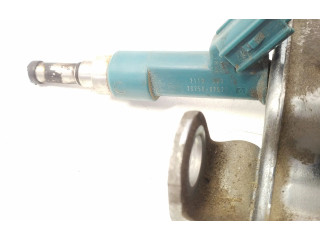 Vstřikovací lišta 2325037021 Toyota Prius+ (ZVW40)