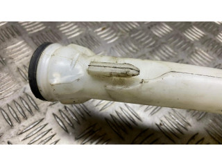 Бачок оконной жидкости    