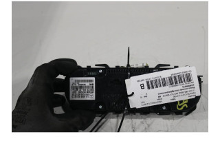 Блок управления климат-контролем A2469008215   Mercedes-Benz GLA W156