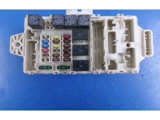 Блок предохранителей MR587875, MR587875 Mitsubishi Outlander