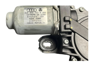Моторчик заднего дворника 8U0955711A, B1101130651    Audi A1