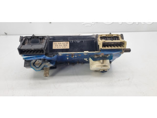 Přístrojová deska Volkswagen PASSAT B2 1987 321919033RF