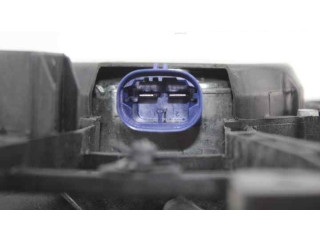 Вентилятор радиатора     214818009R    Renault Clio IV 