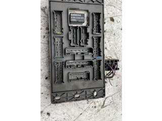 Блок предохранителей Rover 75