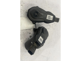 Pojistková skříňka Модуль управления ручным тормозом 98369258ZD Peugeot 208 2023