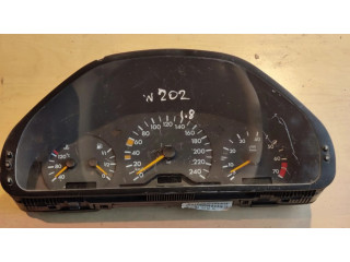 Přístrojová deska  Mercedes-Benz C W202 1997 2025405948  