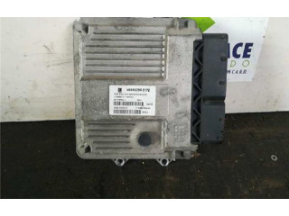 Блок управления двигателем Блок управления 55566390HN Opel Combo B