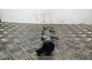 Топливная рампа 0445214321   KIA Sorento 2.2 