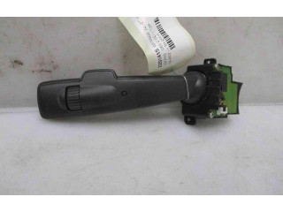 Ручка стеклоочистителей 8691993, 8691993   Volvo V50