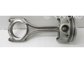 Píst 079107104CE Audi A8 S8 D5