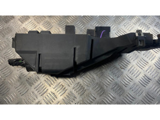 Блок предохранителей 9168986 Volvo S60