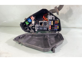 Pojistková skříňka 7l0937576b Audi Q7 4L 2007