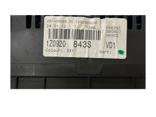 Панель приборов 1Z0920843S, VD1048240 Skoda Octavia Mk2 (1Z)