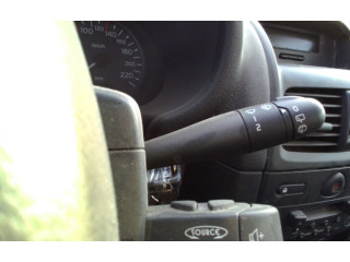 Ручка стеклоочистителей Renault Clio I