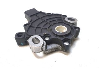 Блок управления коробкой передач 427002B000   Hyundai Ioniq