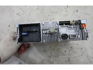 Радио/ проигрыватель CD/DVD / навигация