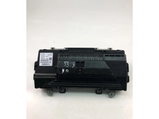Панель приборов 32320603AA   Volvo XC90       