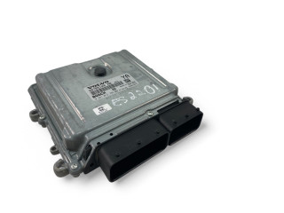 Блок управления двигателем Блок управления 30785100AB, 0281012765   Volvo V70