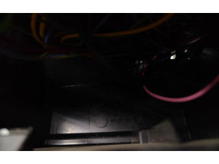 Блок предохранителей 9804681980 Citroen Berlingo