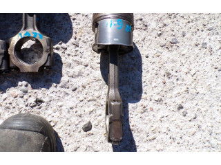  Поршень с шатуном    Fiat Bravo  