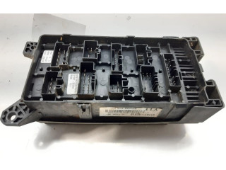 Турбина Блок предохранителей KIA Sorento 911613E010