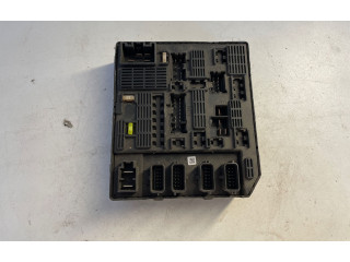   Pojistková skříňka 284B62342R, 0230993000278   Renault Megane III 2010