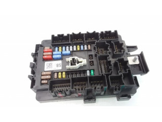 Блок предохранителей 103440900B Tesla Model S